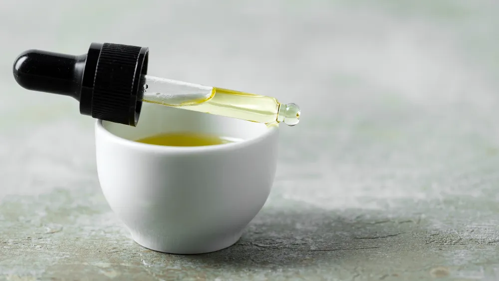 Tea Tree Oil To get rid of Skin Tags on Neck